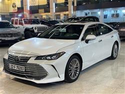 تويوتا أفالون